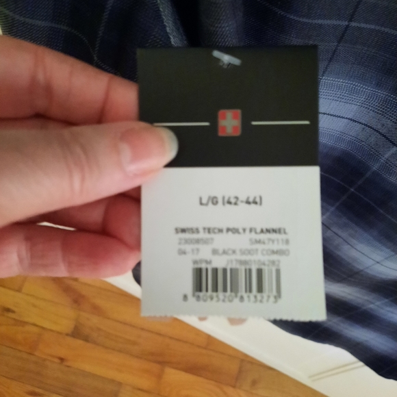 Swiss Tech NWT shirt - Picture 9 of 10